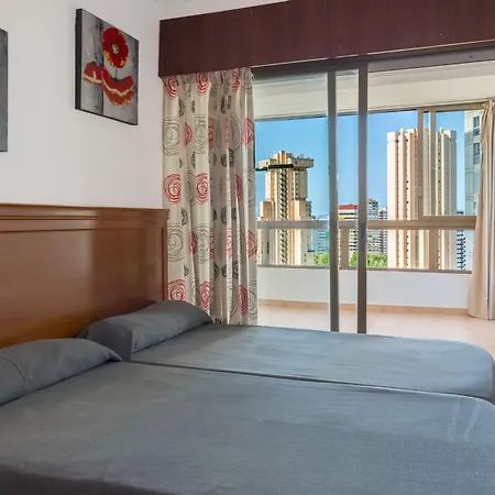 Gemelos 4 - Beninter 3* Benidorm