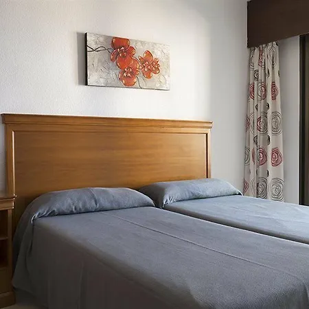 Gemelos 4 - Beninter 3* Benidorm
