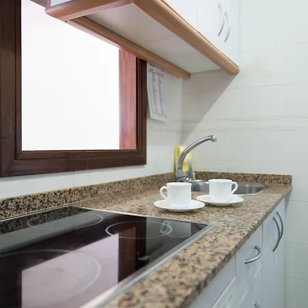 Gemelos 4 - Beninter 3*