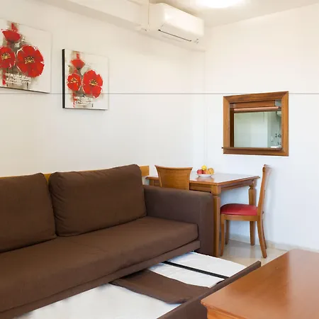 Gemelos 4 - Beninter 3* 貝尼多姆