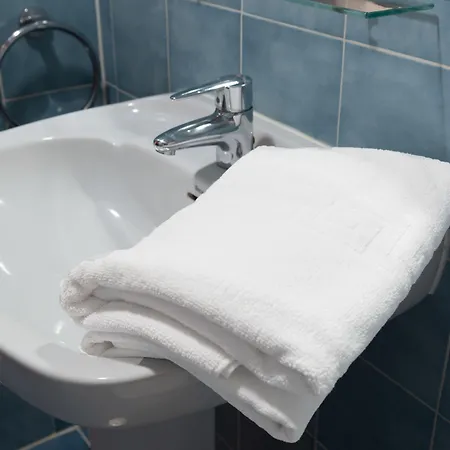 酒店 Gemelos 4 - Beninter 3*