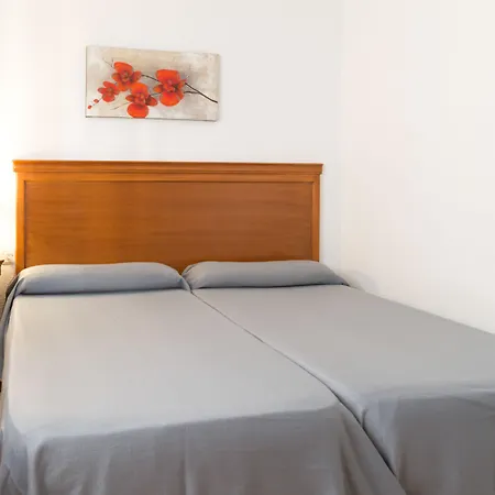 Gemelos 4 - Beninter Hotel