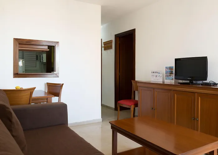 Gemelos 4 - Beninter 3* Benidorm