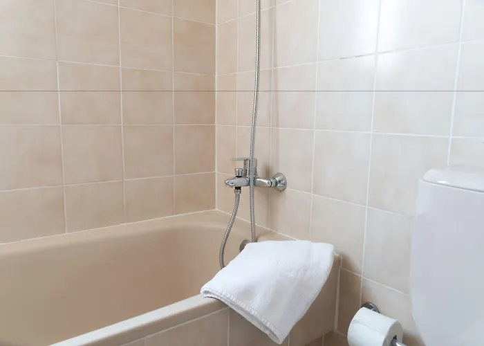 Gemelos 4 - Beninter Hotel