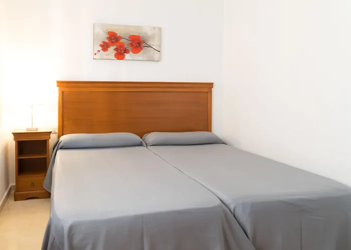 Gemelos 4 - Beninter Hotel