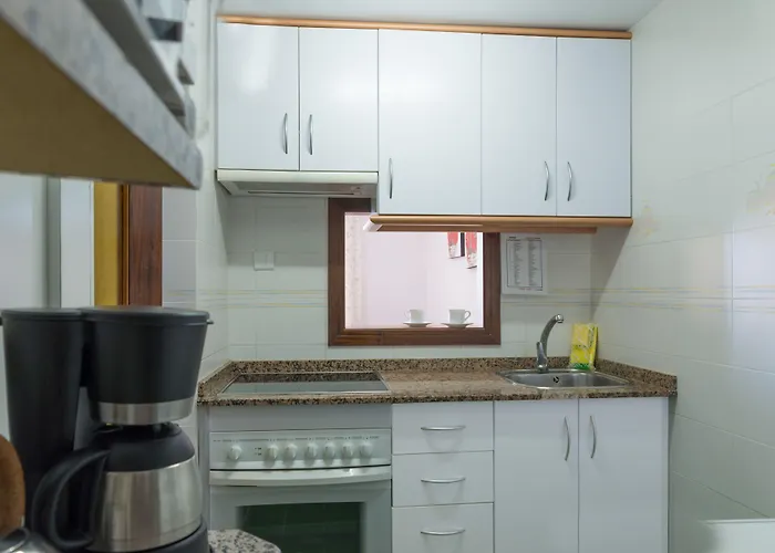 Gemelos 4 - Beninter Hotel