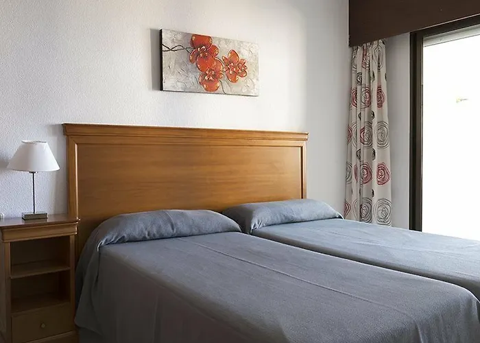 Gemelos 4 - Beninter 3* Benidorm